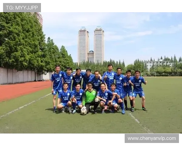 广州篮球队选拔赛背后的拼搏故事与荣耀之路 广州篮球队选拔赛背后的拼搏故事与荣耀之路