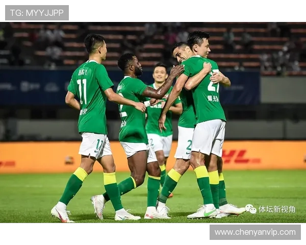 武汉足球队以87分领跑大满贯积分榜展现强劲实力