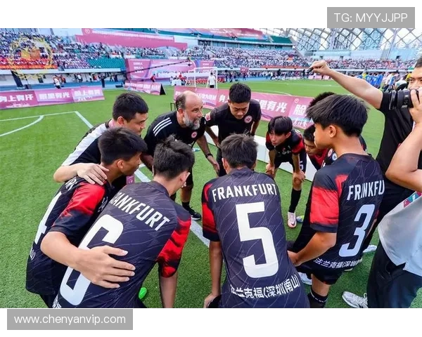 深圳足球队在足球比赛经验排行榜中荣获第四名的荣耀时刻