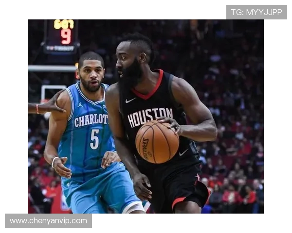 06年火箭与黄蜂激战回顾:经典对决中的精彩瞬间与战术分析 06年火箭与黄蜂激战回顾:经典对决中的精彩瞬间与战术分析