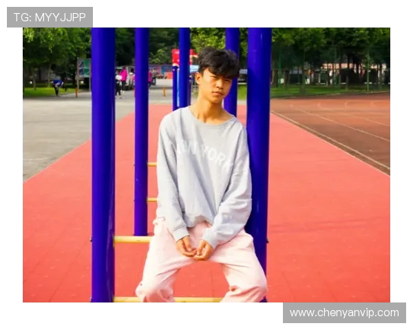 刘泽一的成长之路:从少年梦想到职场精英的蜕变与奋斗 刘泽一的成长之路:从少年梦想到职场精英的蜕变与奋斗