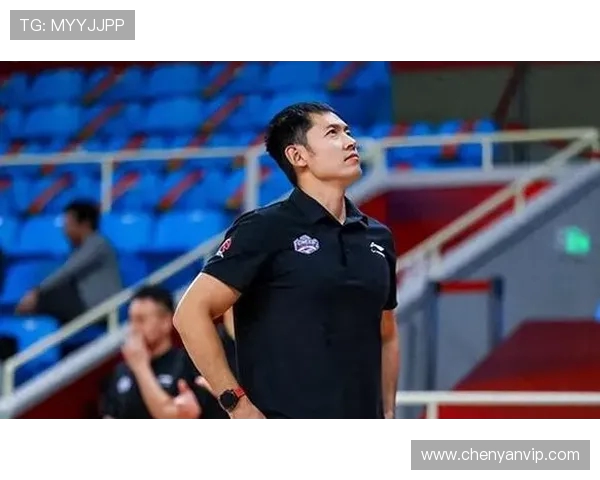 张庆鹏:从篮球场上的传奇到生活中的坚韧榜样 张庆鹏:从篮球场上的传奇到生活中的坚韧榜样