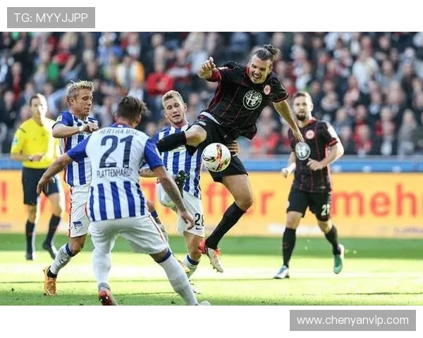 昂热与图卢兹对决前瞻分析双方战术特点及近期状态解析 昂热与图卢兹对决前瞻分析双方战术特点及近期状态解析