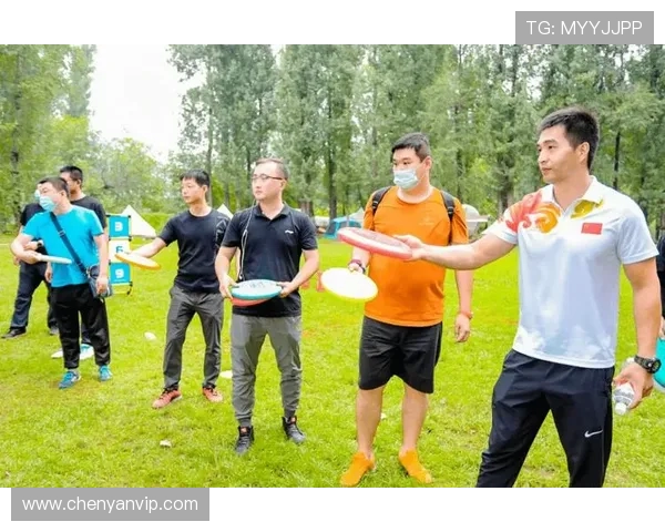 飞盘盛宴:深入武汉飞盘队的速度与激情之旅